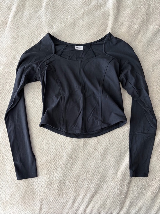 all in motion Tops - all in motion Black Long-Sleeve Fitted Active Top